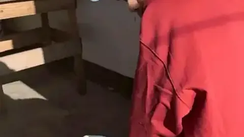 邓信锐在南京室内田径世锦赛60米项目晋级男子半决赛